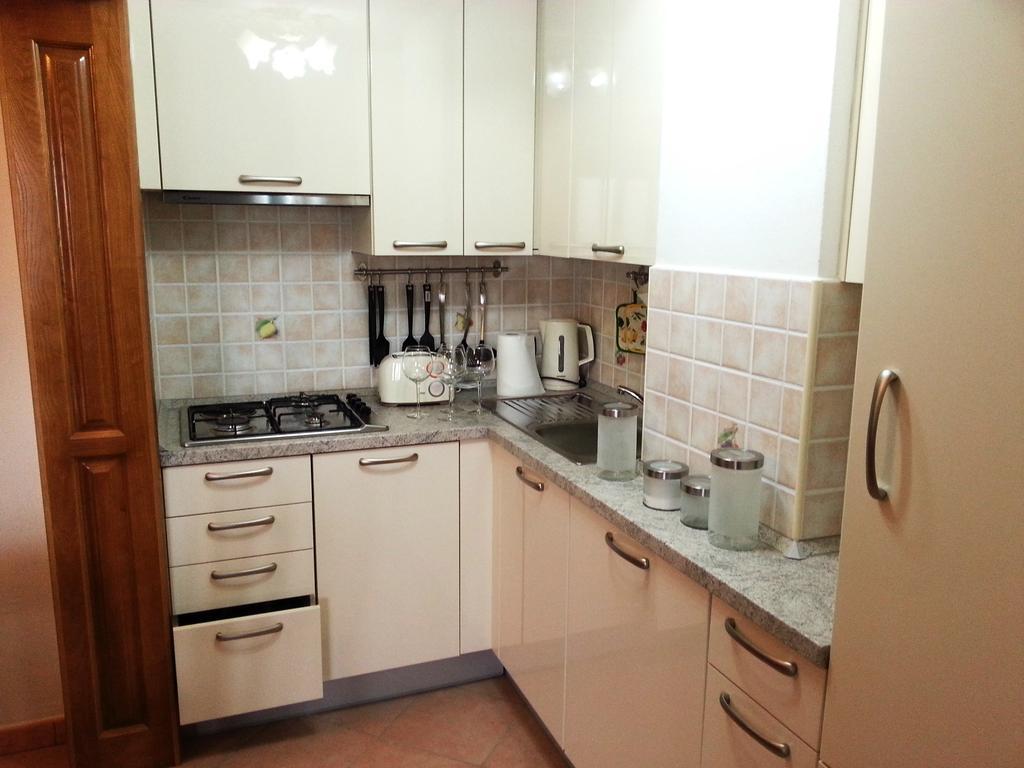Villa Lara Karojba Phòng bức ảnh